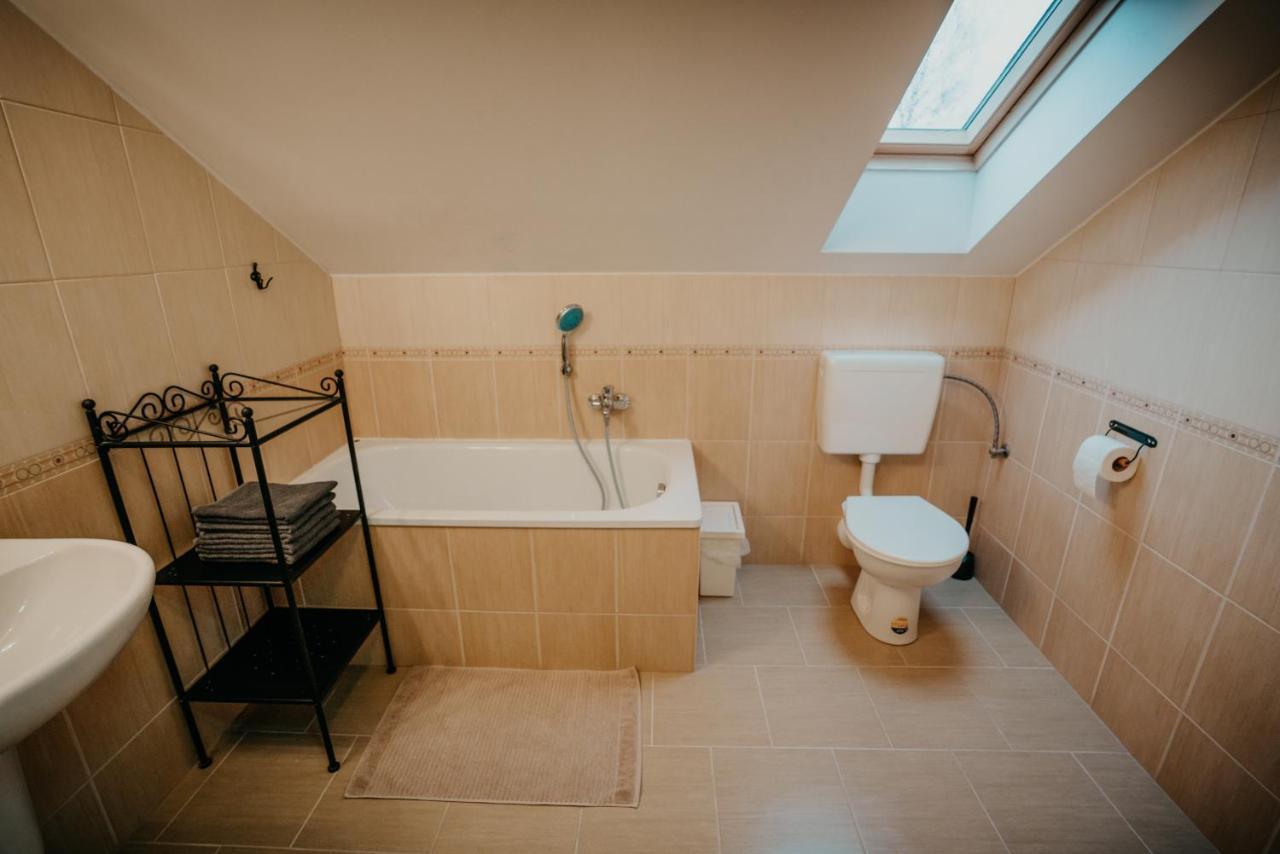 U Ztraceneho Potoka Apartman Vapenna Kültér fotó