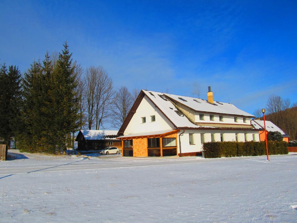 U Ztraceneho Potoka Apartman Vapenna Kültér fotó